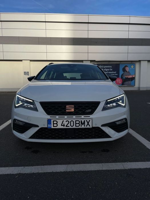 Seat Leon Seat Leon CUPRA ST 300CP 4x4 panoramic