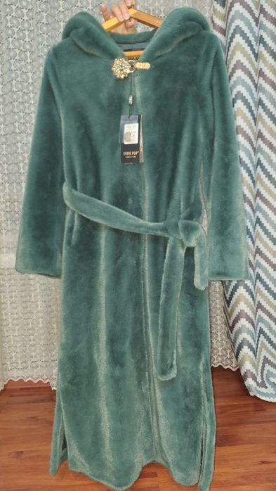 Продам новую шубы Альпак