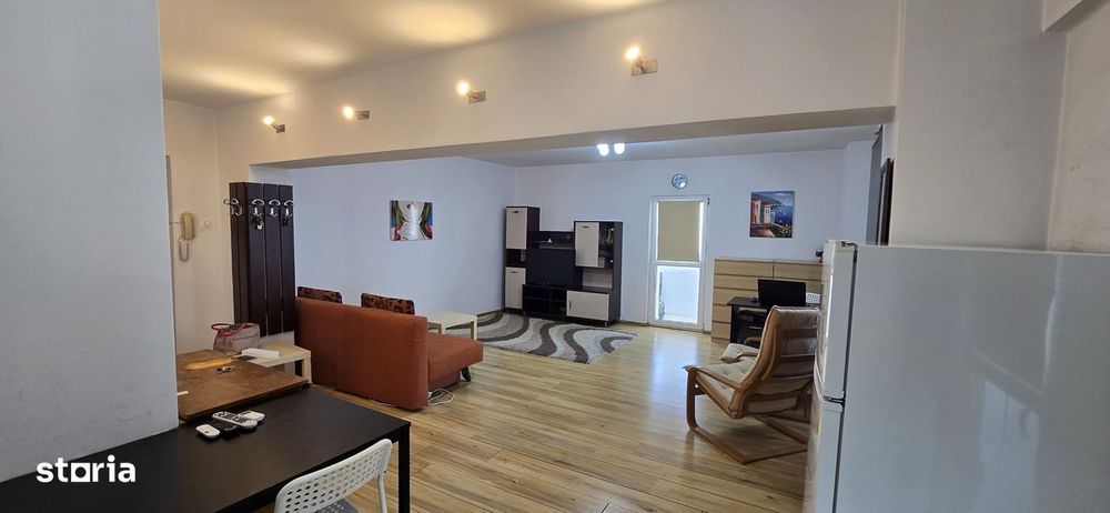 Proprietar Vand Garsonieră spațioasă 38 mp utili – Calea Călărași