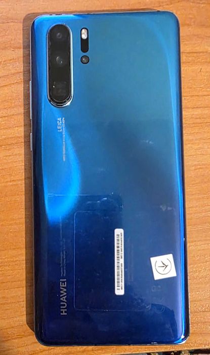 Продава Huawei P30 Pro