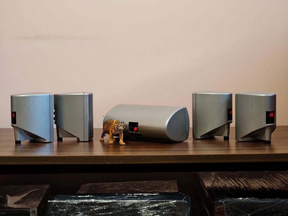 Jbl 140SAT. Boxe home cinema 5.0. Sunet curat specific Jbl. Preț fix !