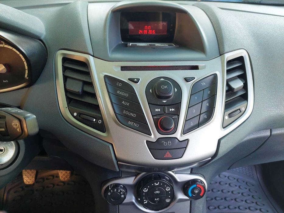Vand Ford Fiesta 1.25i Trend