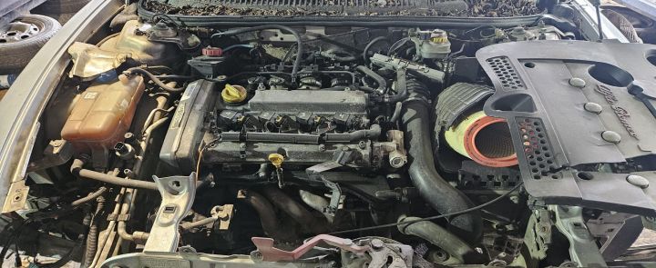 Motor fara anexe Alfa Romeo 156 932