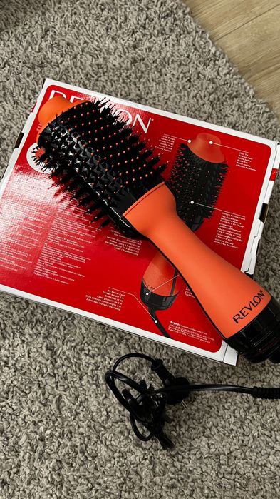 Електрическа четка REVLON