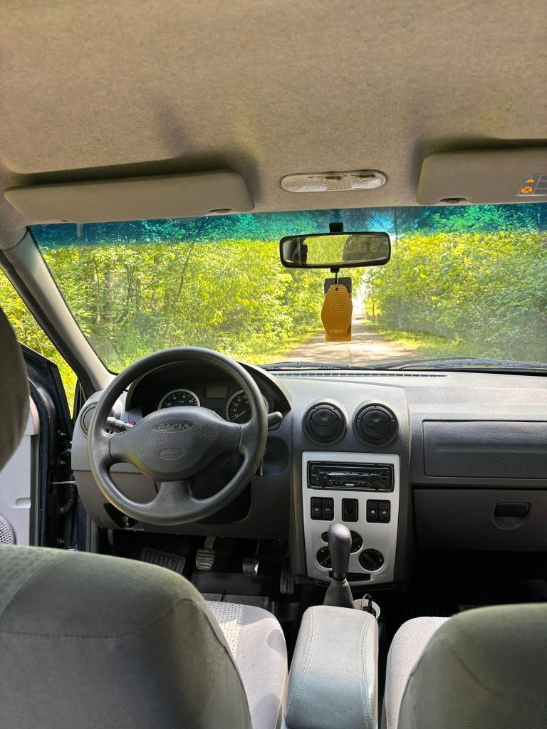 Dacia Logan  1.6 MPI