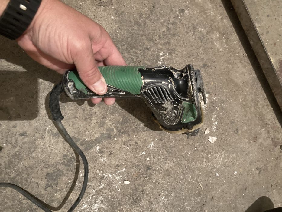 Винтоверт за гипсокартон HITACHI