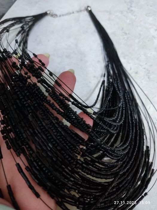 Украшение на шею