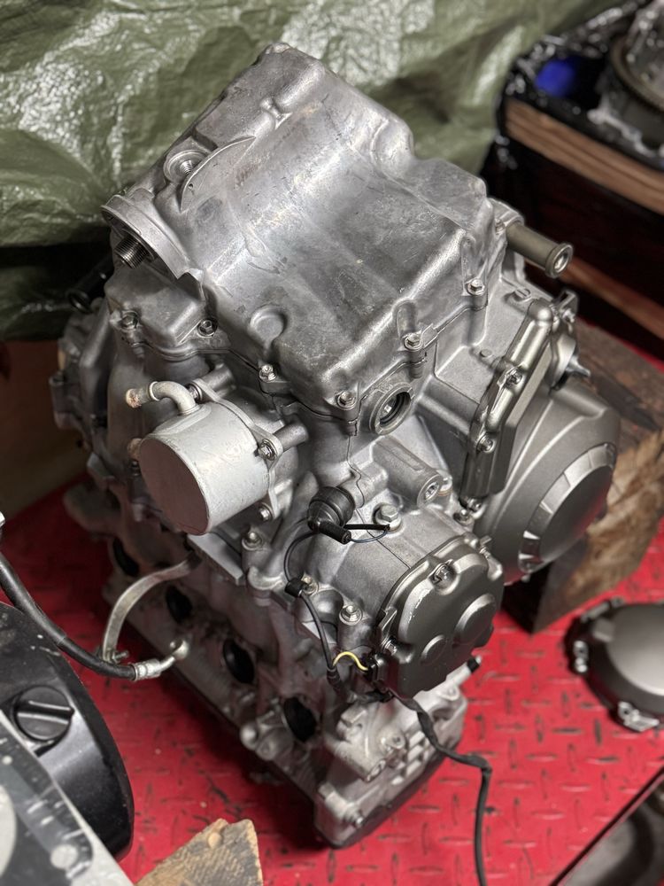 Vand motor 1000 Kawasaki ZX10R 2011-2015