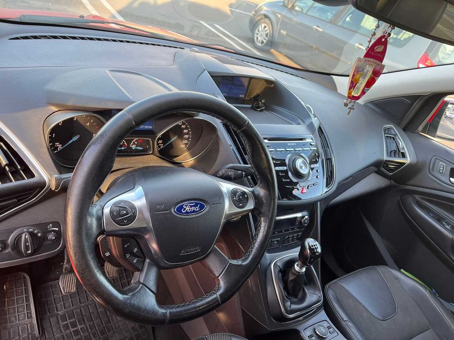 Ford Kuga 2013 / Titanium/ EURO 5
