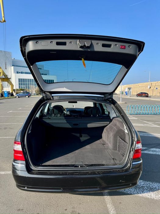 Mercedes-Benz w211 e320 cdi Avantgarde от собственник