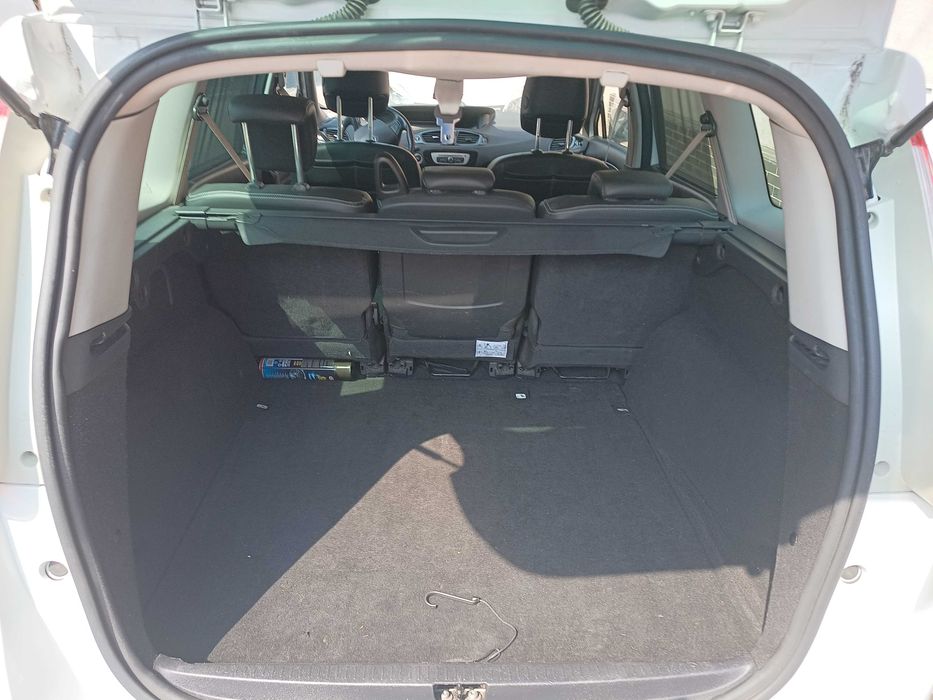 Renault Grand Scenic  2015 Diesel 1.6 DCI BOSE EDITION 5 Locuri