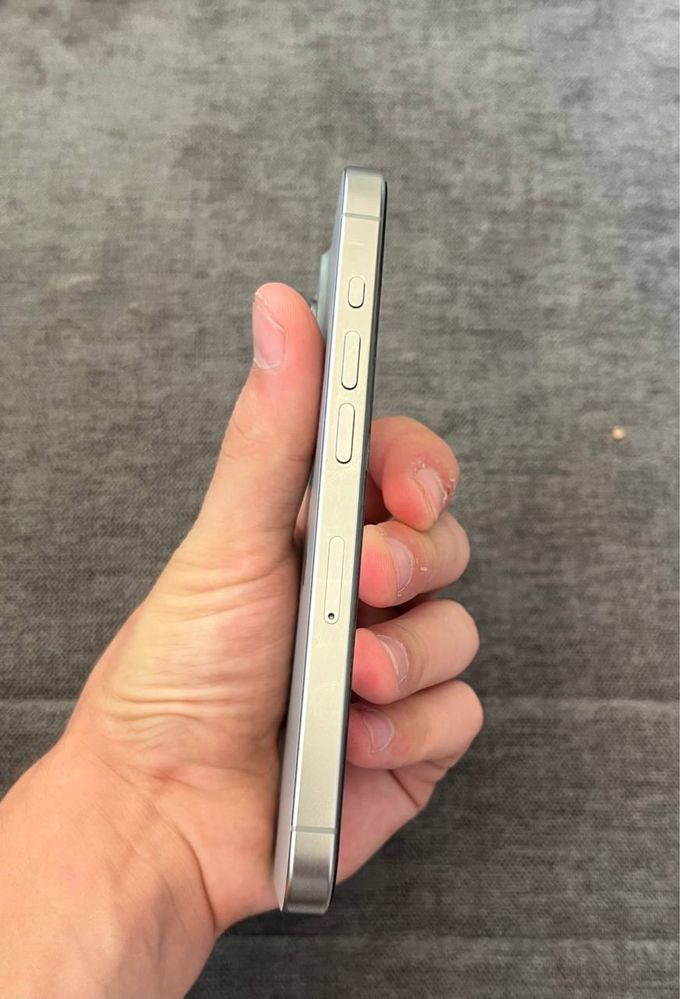 Iphone 15 pro 2 ta simkartali