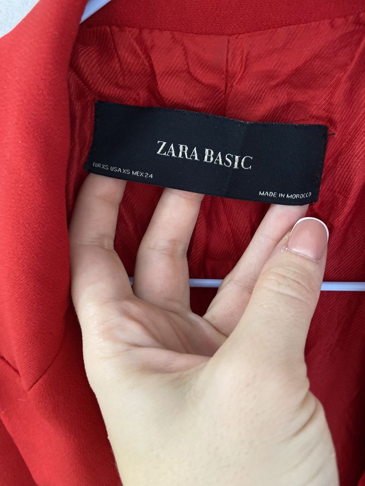 Пиджак Zara