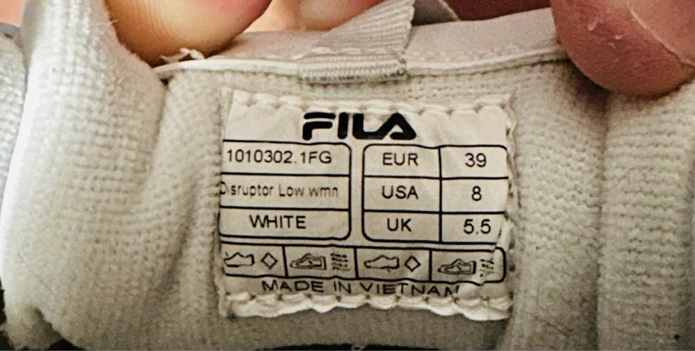 Дамски маратонки FILA Disruptor Low!