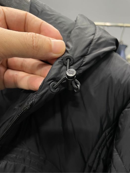 Geaca Moncler , calitate premium , pe comanda , nou , L