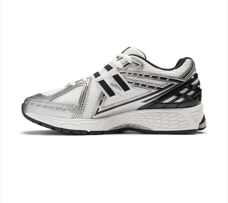 New balance кроссовки