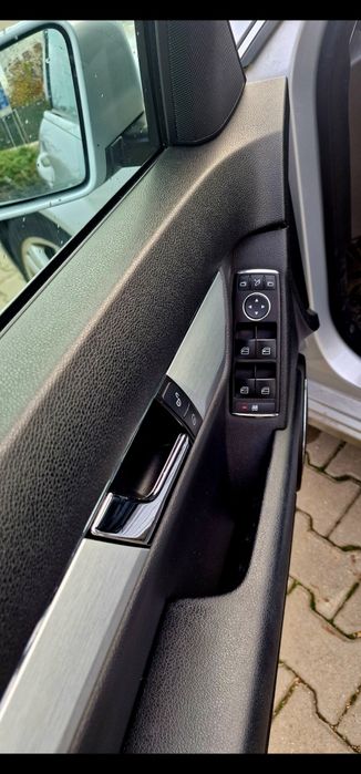 Mercedes-Benz C-Class (W204)