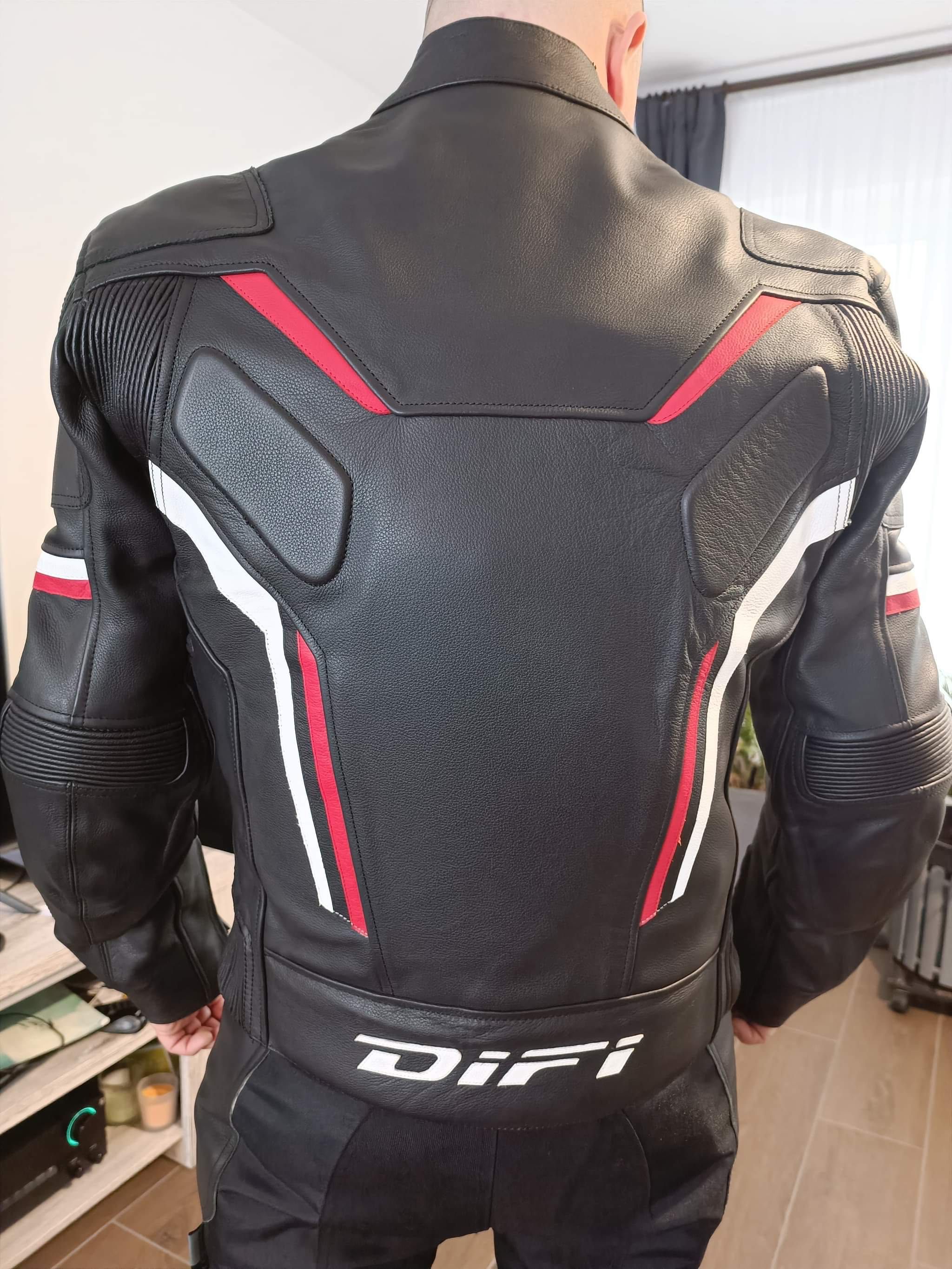 Geaca moto noua din piele Difi 52