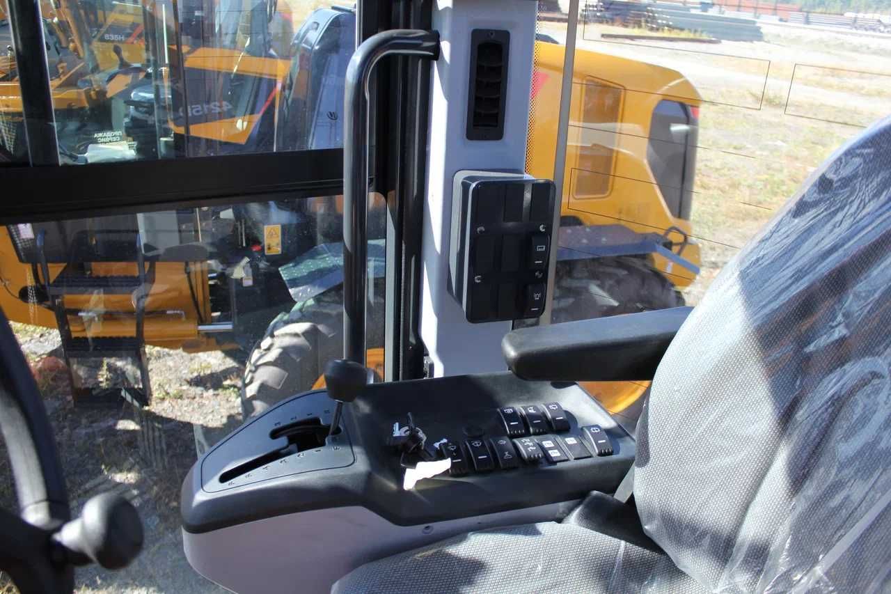 Грейдер 4WD + Отвал, Рыхлитель