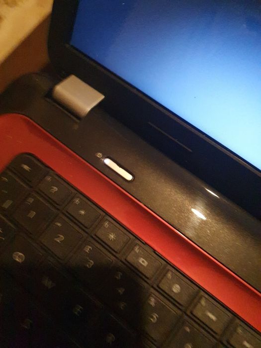 Laptop  foarte aplicapil ⁷