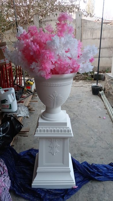 Продается декоративная ваза для оформления