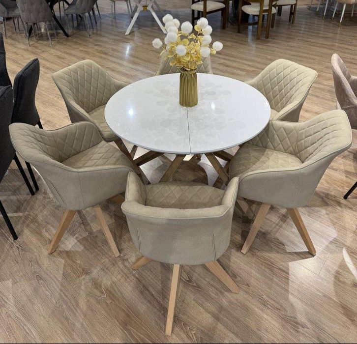 Стол и стулья от комфорт мебель