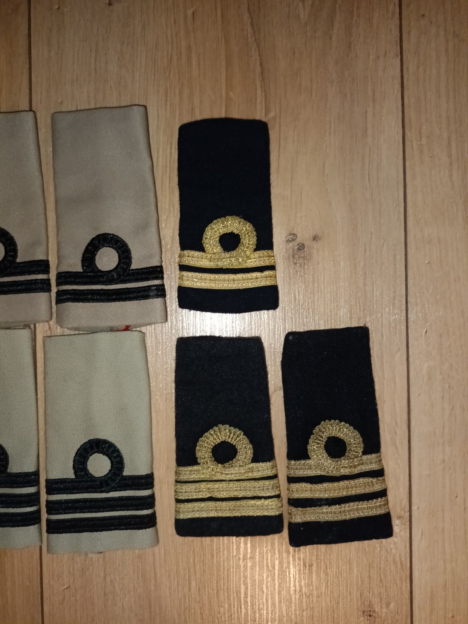 Grade militare anii 90 ofiter naval MAPN vintage (căpitan, locotenent(