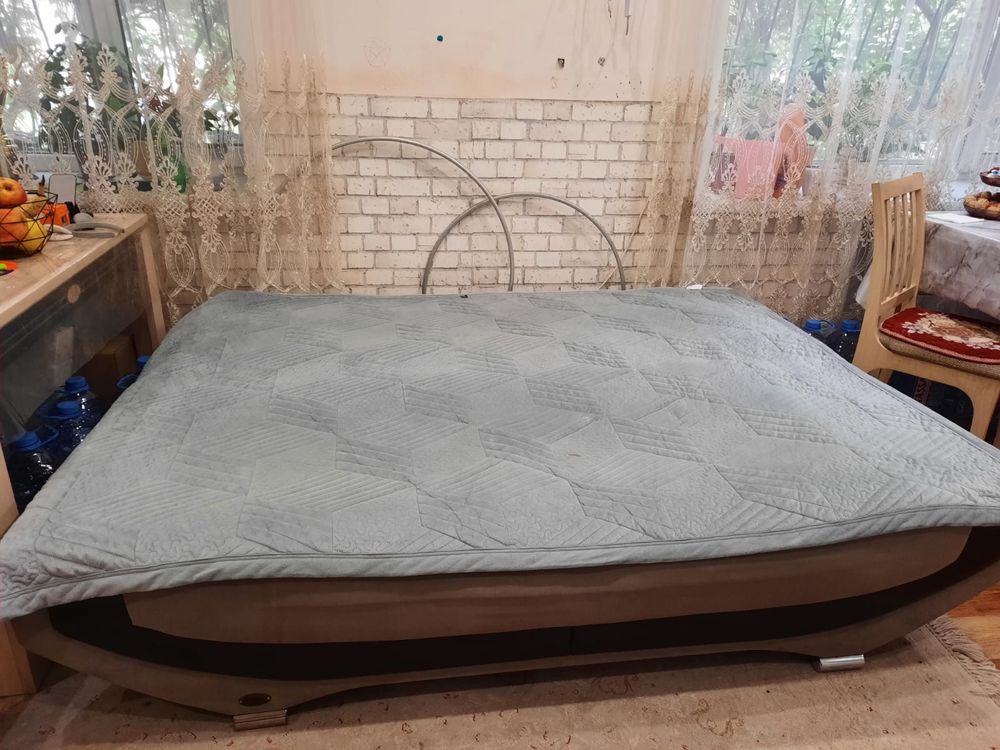 Продам  диван срочно !