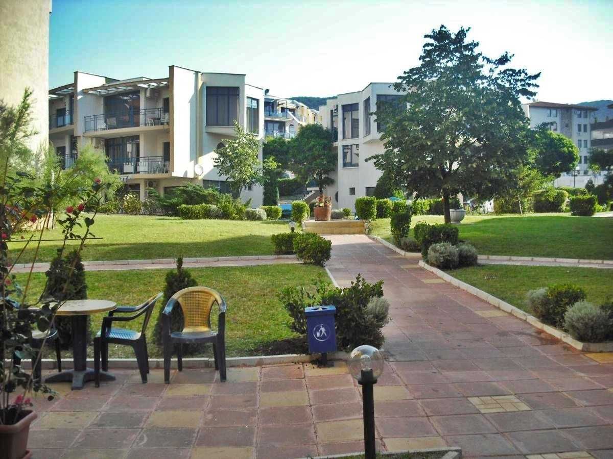 Продава се Тристаен апартамент в Свети Влас - 86 кв.м за 1070 €/кв.м - Снимка #13