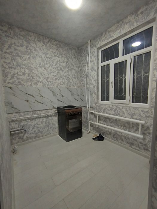 Срочно продаю 2/1/4 с евроремонтом на Лисуново