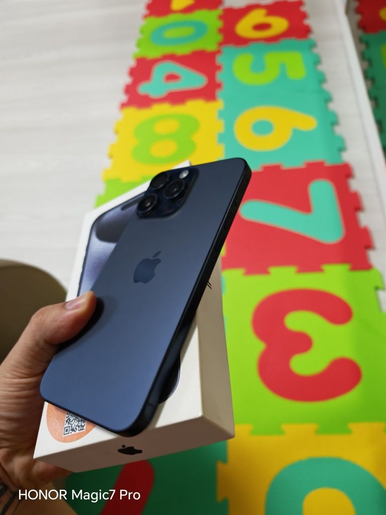 iPhone 15 Pro Max Blue 98%Bat Că Nou 256GB Fullbox totul original