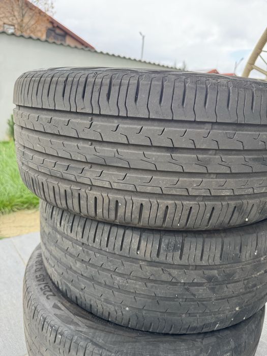 Vand 3 cauciucuri Continental de vara mercedes CLA 2022