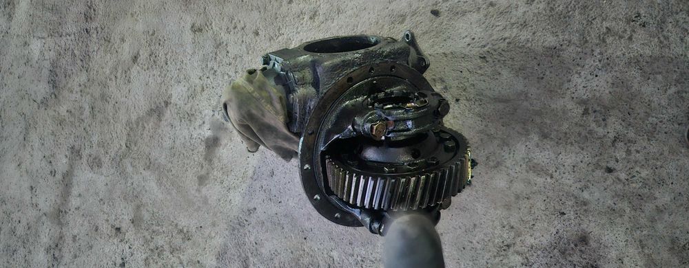 Продается редуктор ЗИЛ-131 запчасть ЗИЛовский