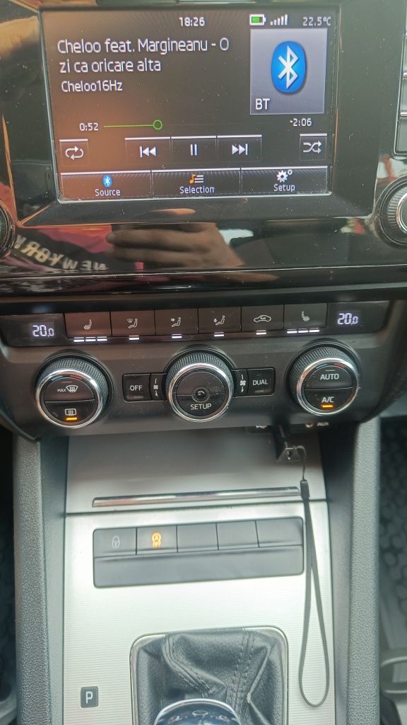 Proprietar vand octavia 2015 2.0 dsg