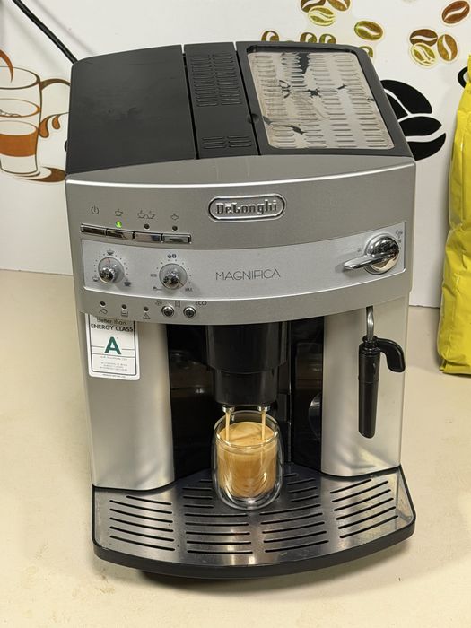 Кафемашина кафе автомат delonghi magnifica с гаранция