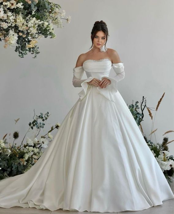 Свадебное платье