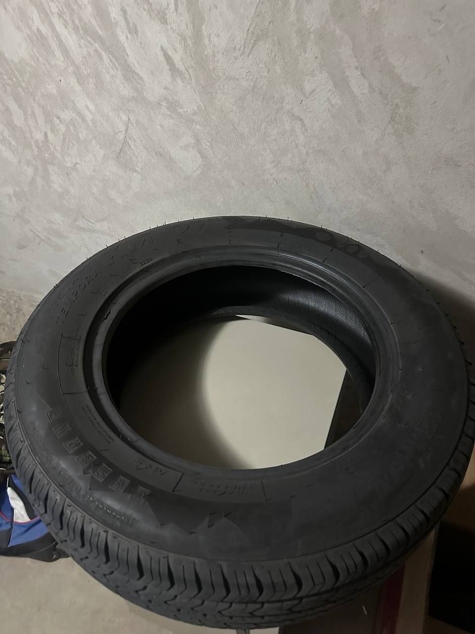 Автошина Балон Р15 новый