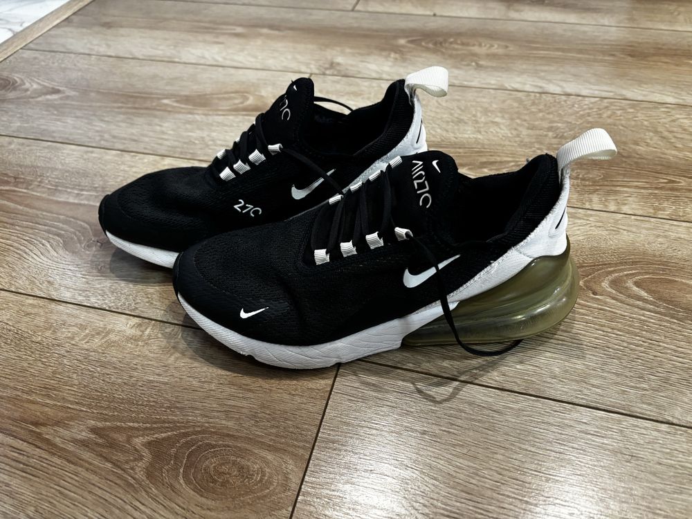 Маратонки Nike 27c