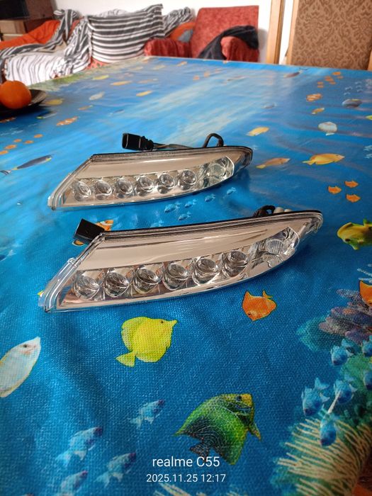 Два леви led мигачи за порше 911и 997