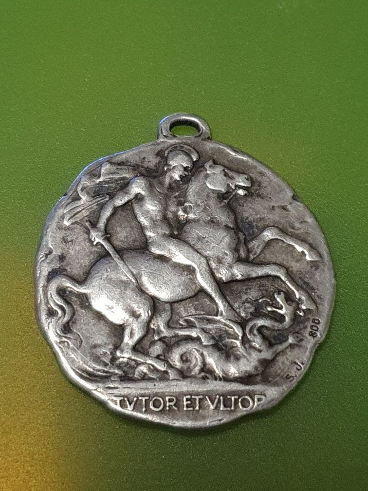 Vând medalie argint