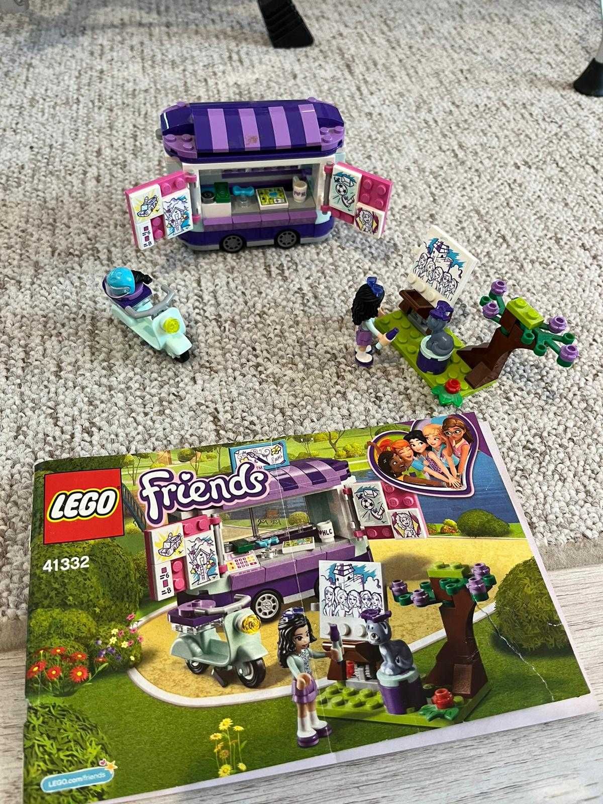 LEGO® Friends Standul de arta al Emmei 41332