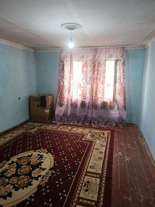 1-хонали уй срочна сотилади арзонга адрес нихида умирзок ота туй хона