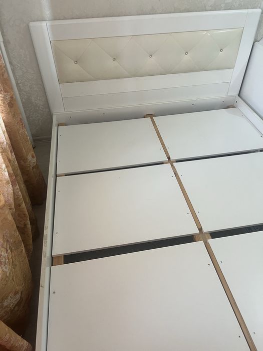 Срочно продам Кровать 180*200