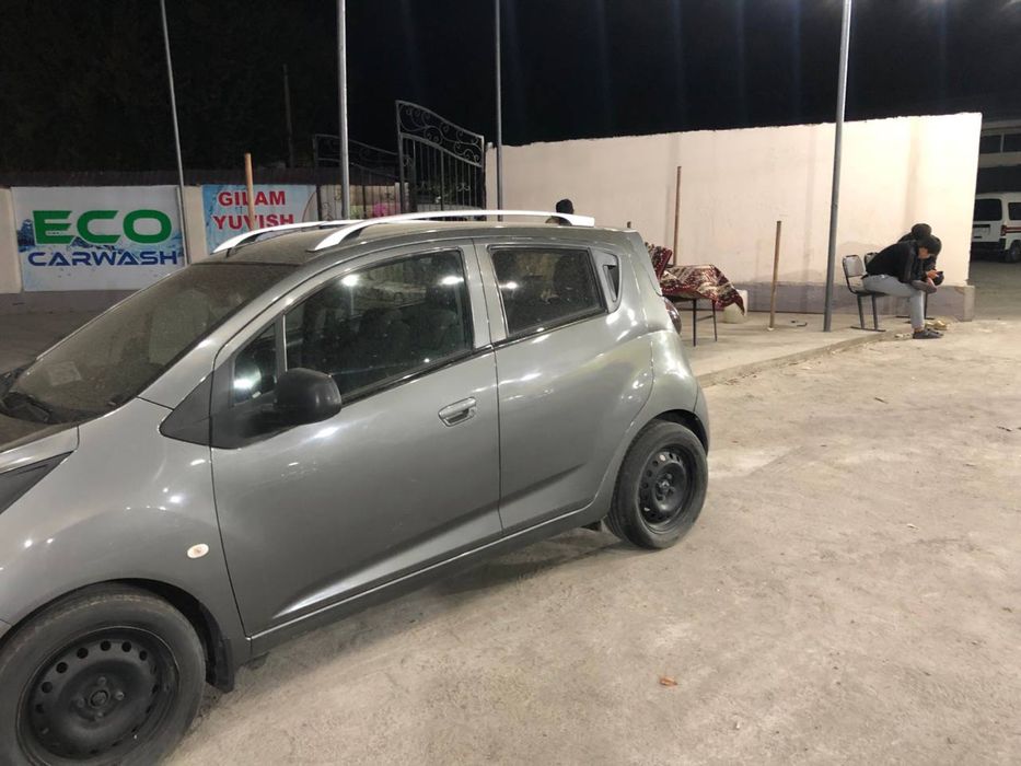 Продаеться chevrolet spark 2016 механика