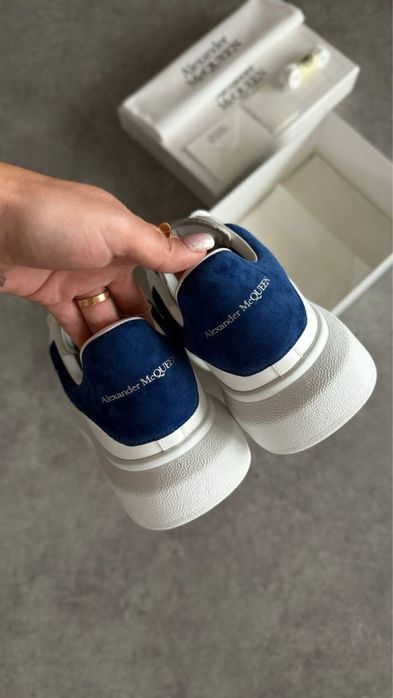 Adidasi Alexander Mcqueen din piele !!! Calitate superioara !!!