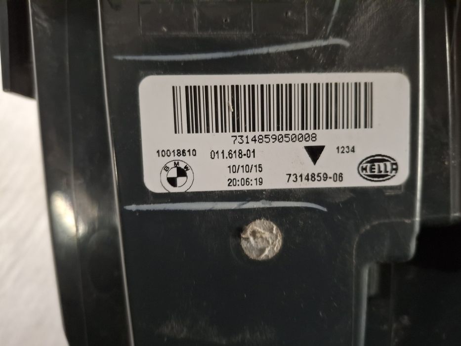 Stop lampa tripla stanga pe aripa BMW X6 F16