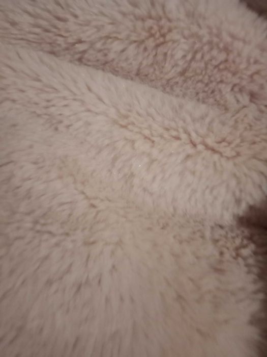 Продам недорого теплую парку. Торг уместен