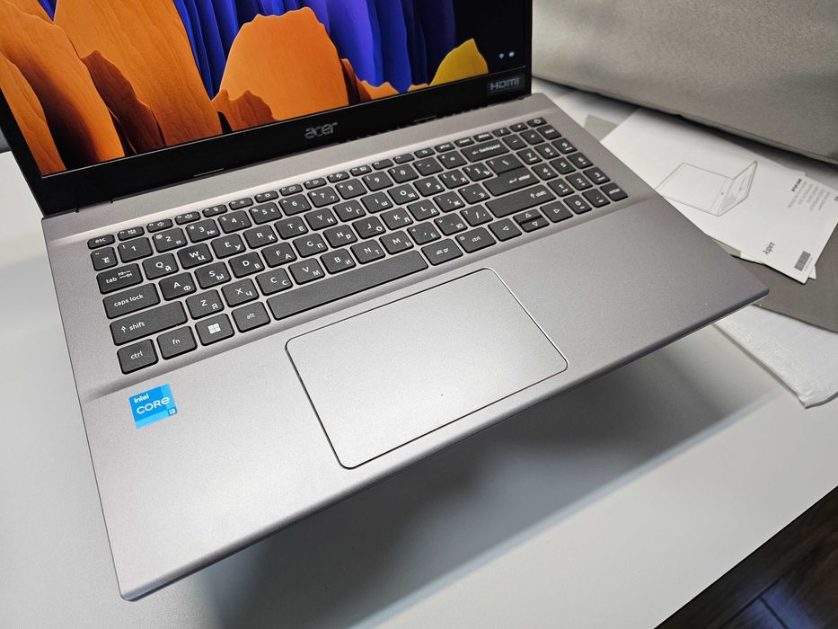 ПРОДАМ Acer EX215-55 /2025 Ноутбук Core™ i3 12-ПОКОЛЕНИЯ/16GB/256SSD.