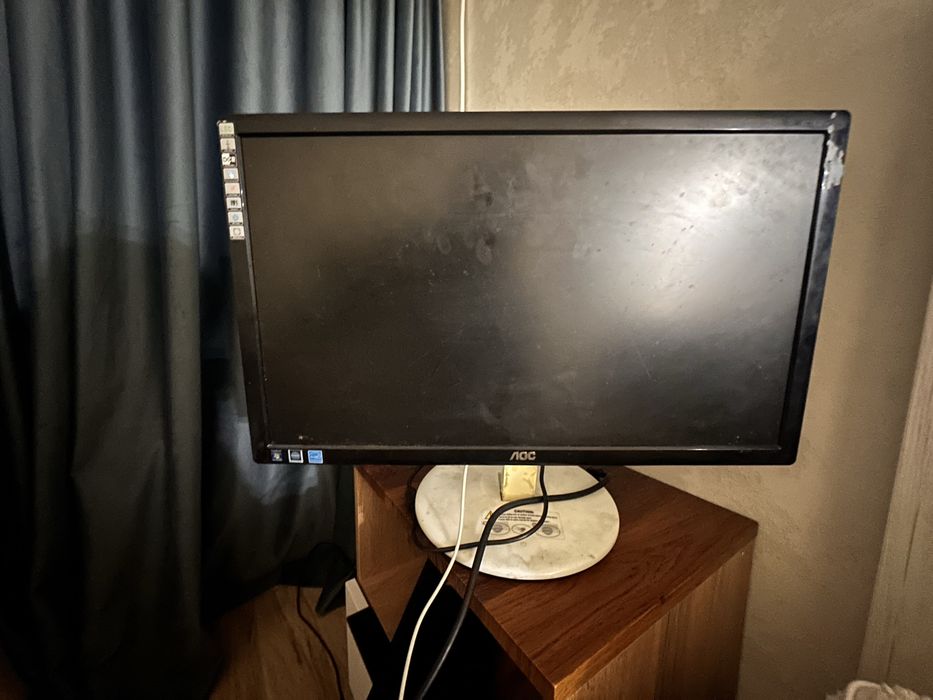 Монитор ЛОК 24 диагональ