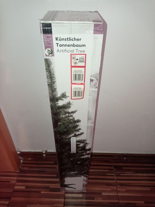 Vând brad artificial!